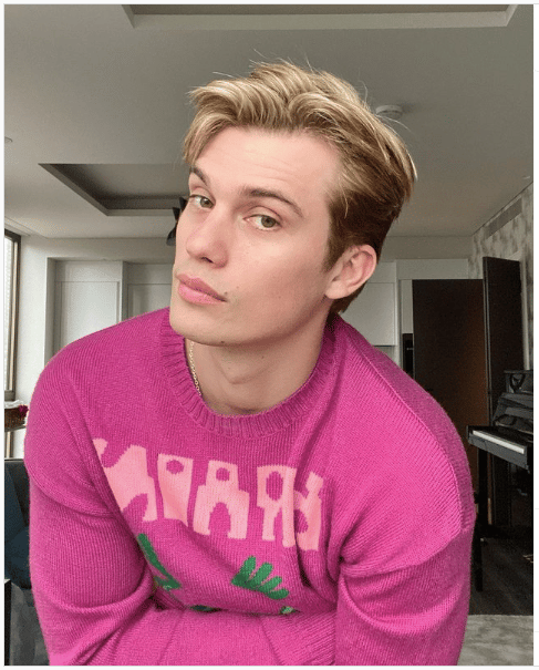 NICHOLAS GLATZINE