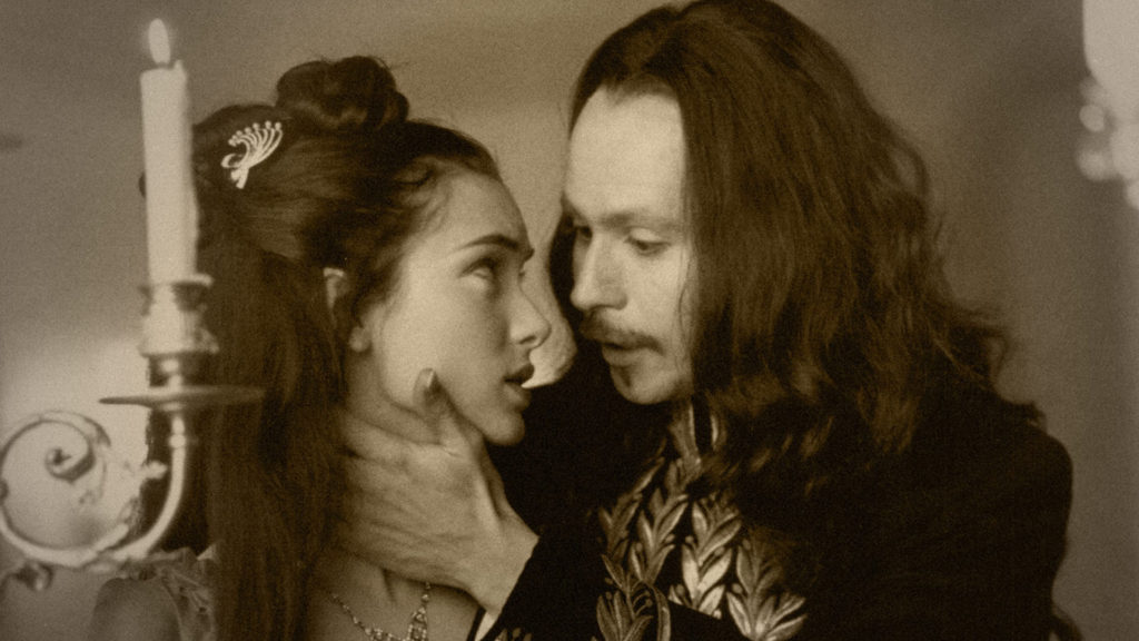 Winona Ryder and Gary Oldman in 'Bram Stoker's Dracula'