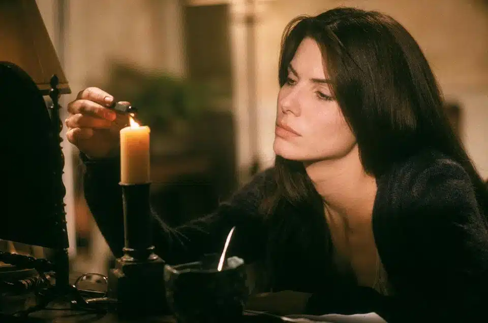 Image-of-Sandra-Bullock-as-Sally-Owens-in-the-Practical-Magic-film-adaptation-witches